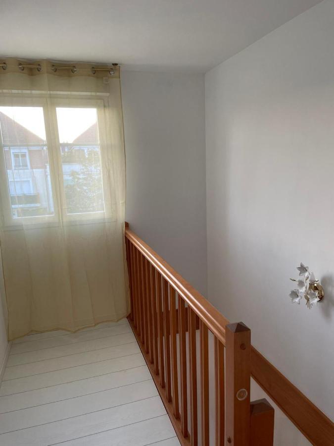 Charmant Appartement Duplex A 5Min De Disney. Magny-le-Hongre Luaran gambar